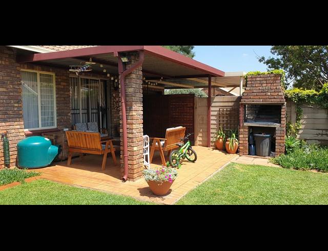 3 BEDROOM TOWNHOUSE SOLD IN ANNLIN
